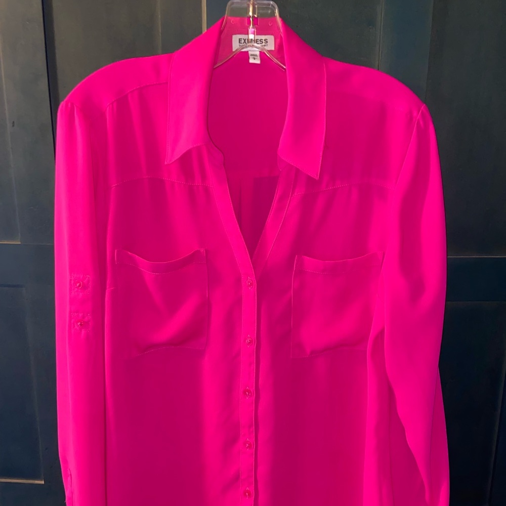Express portofino shirt in fluorescent pink.